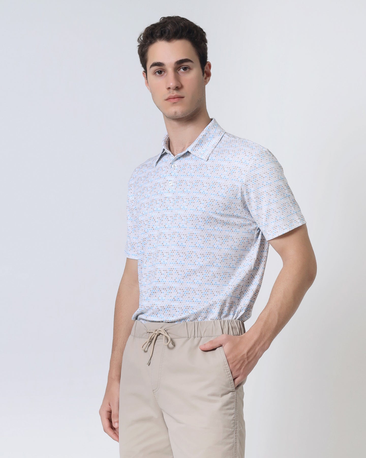 Quieti Performance Regular Fit, Rye Geo Printed Knit, 3 button Short Sleeve Pique Polo